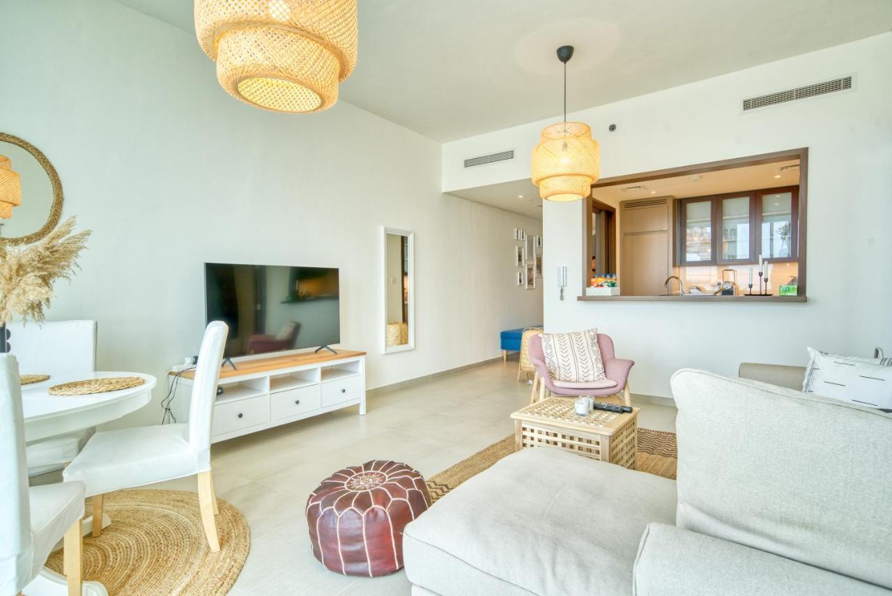 דירות דובאי Boho-Chic Cosy 1Br, Minutes To Burj Khalifa מראה חיצוני תמונה
